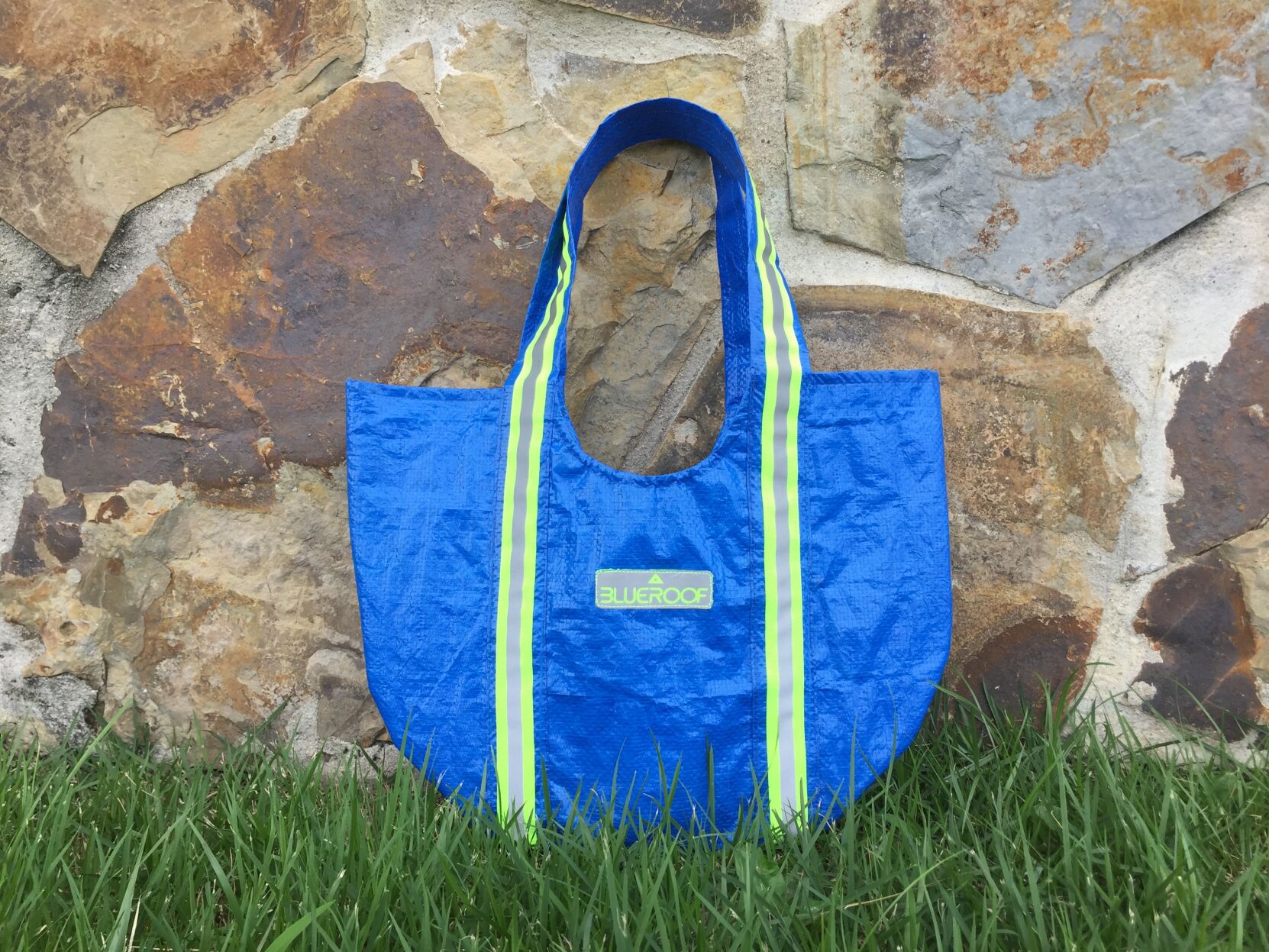 08 Moon Bag (Awning) .JPG